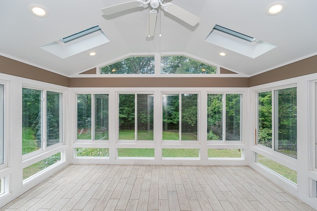 22 Mill Street Middleton, MA 01949 - Photo 14 of 40 Gallery Image 14