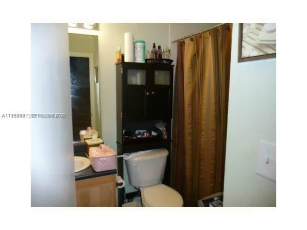 $2,400 | 2022 Northeast 167th Street, Unit 3144, North Miami Beach, FL 33162