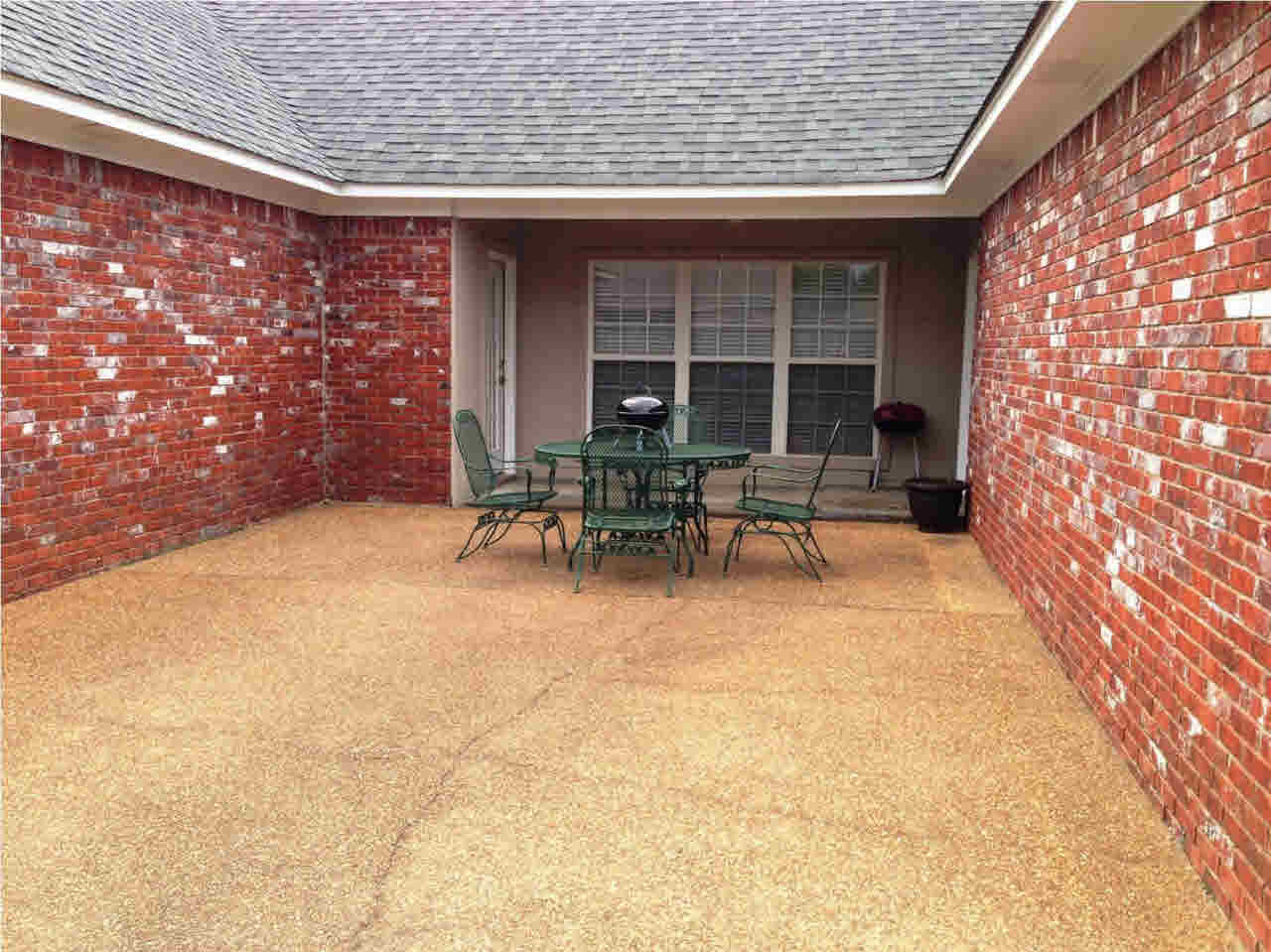 294 Red Eagle Circle Ridgeland, MS 39157 - Photo 36 of 42 Back porch and patio.