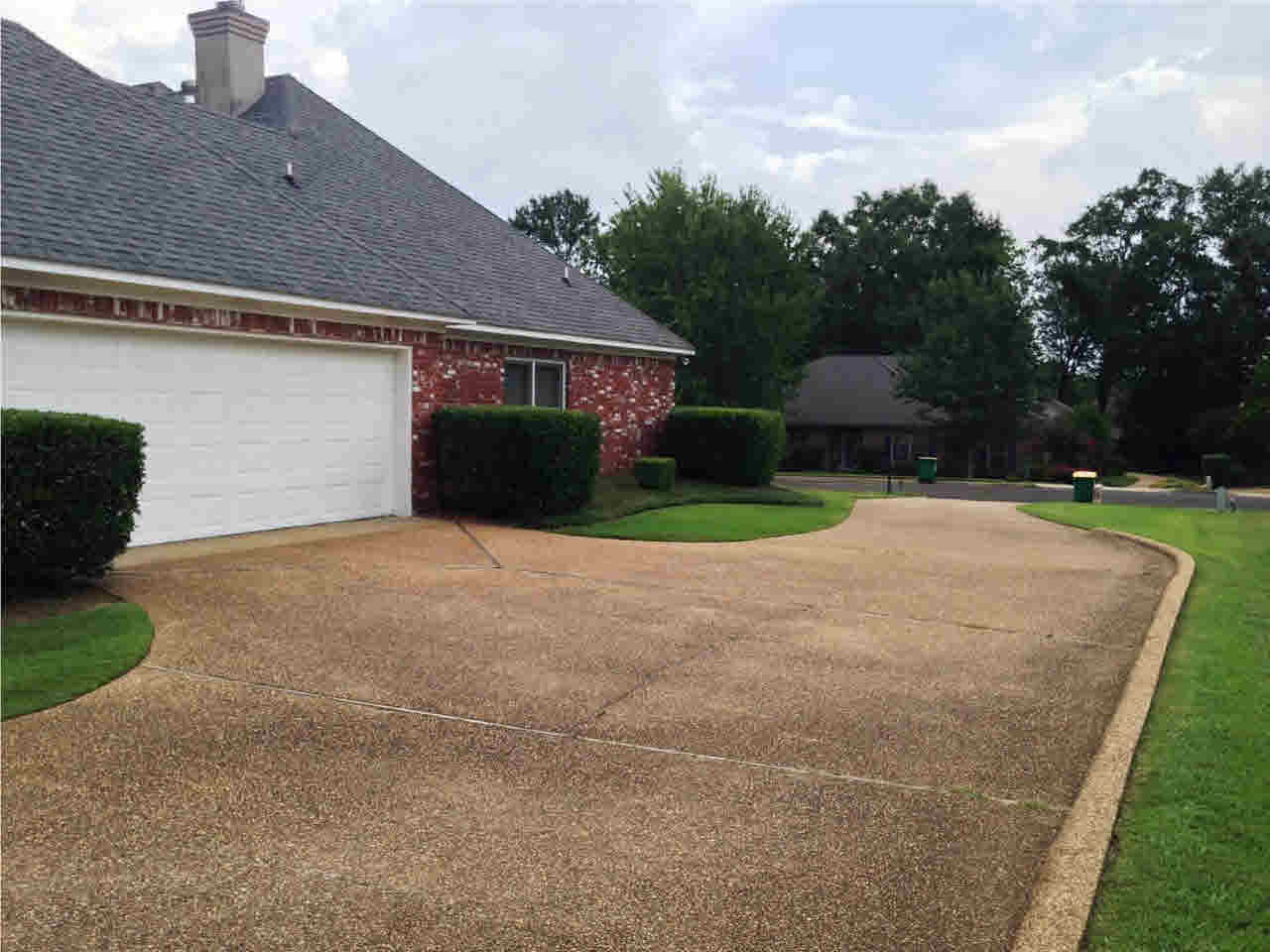 294 Red Eagle Circle Ridgeland, MS 39157 - Photo 38 of 42 Side driveway