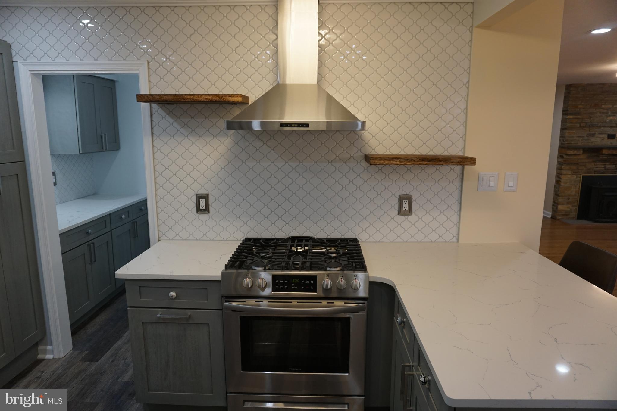 8031 Hammond Road Cheltenham, PA 19012 - Photo 11 of 35