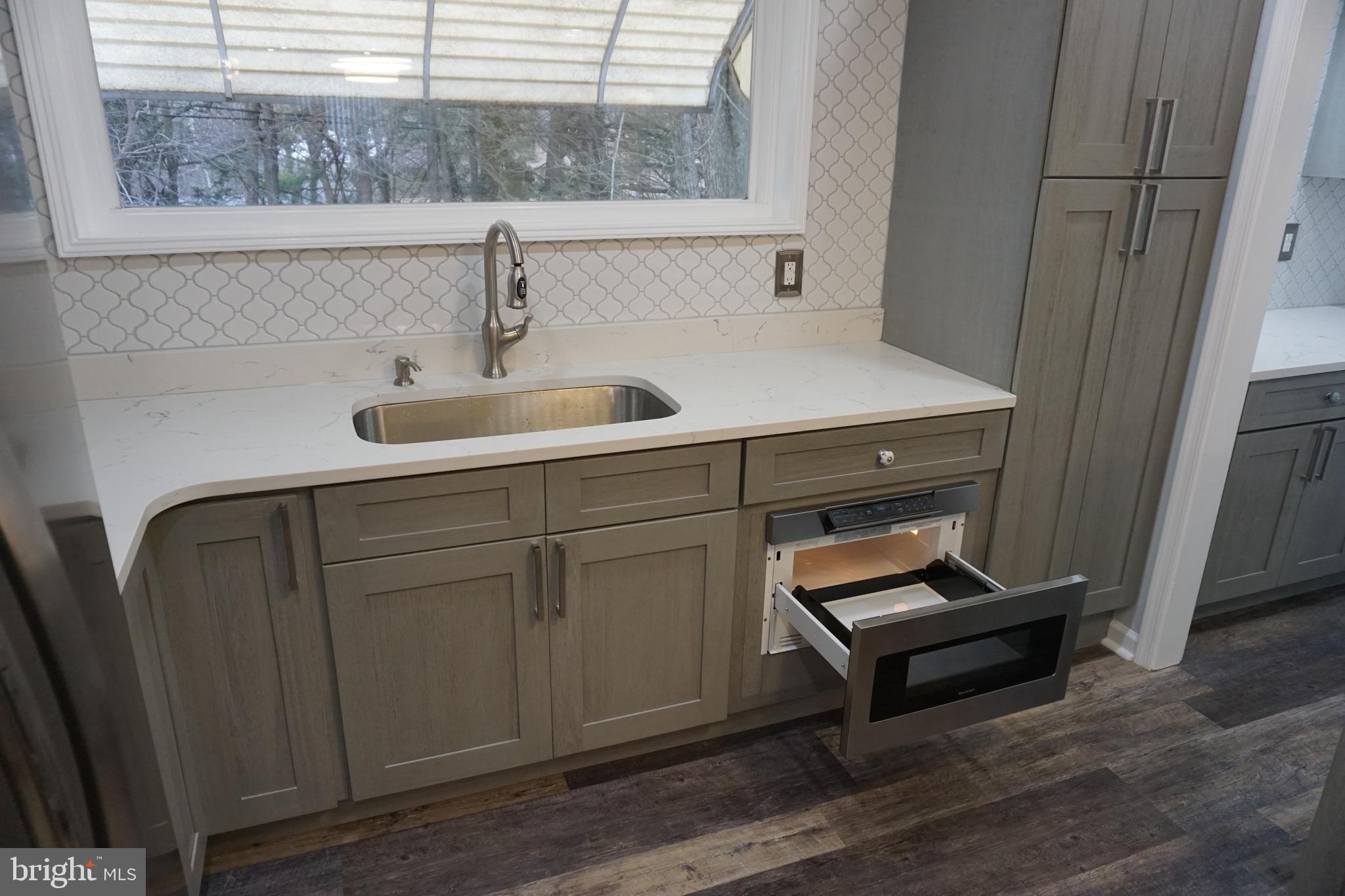 8031 Hammond Road Cheltenham, PA 19012 - Photo 13 of 35