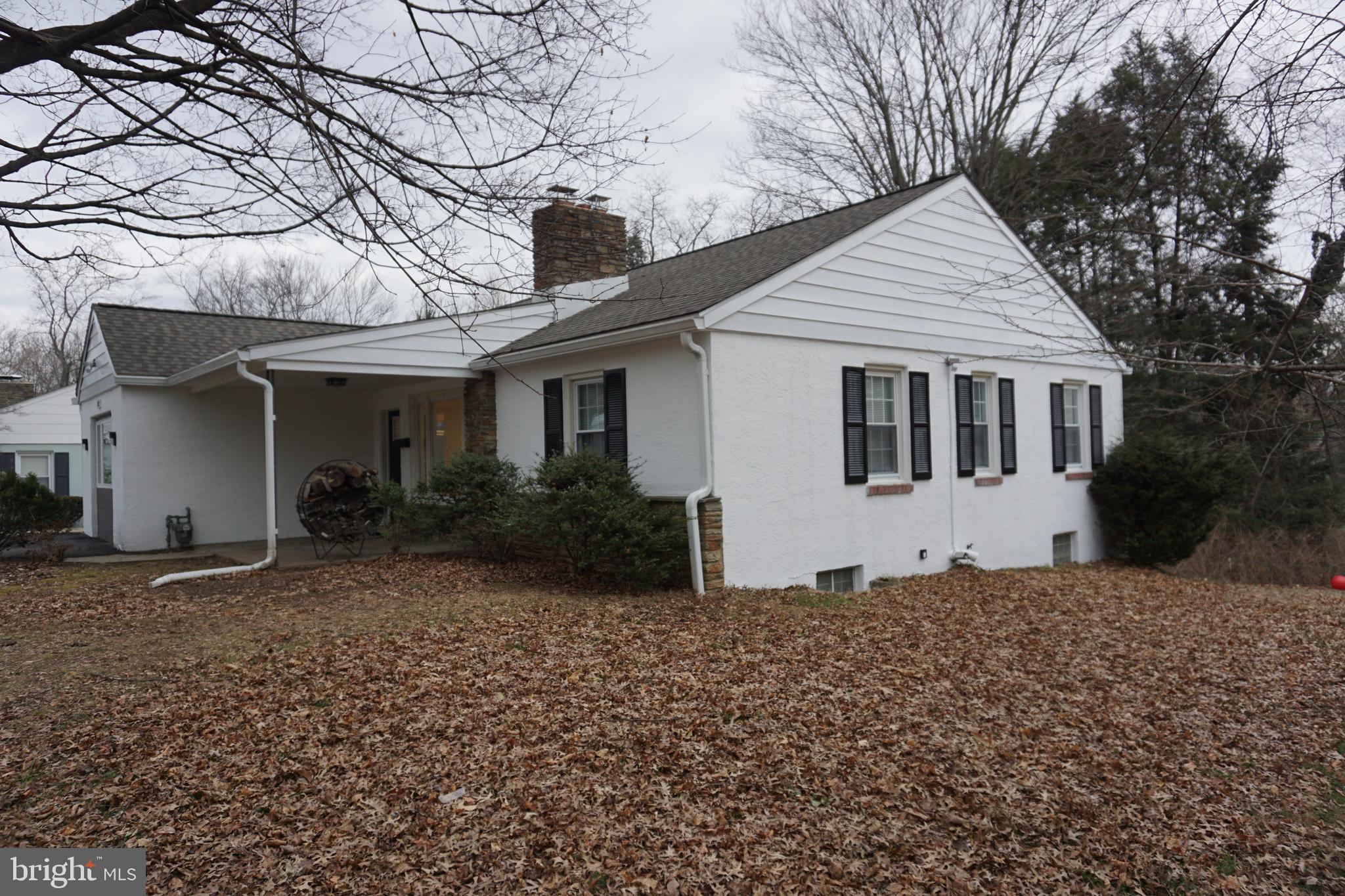 8031 Hammond Road Cheltenham, PA 19012 - Photo 4 of 35