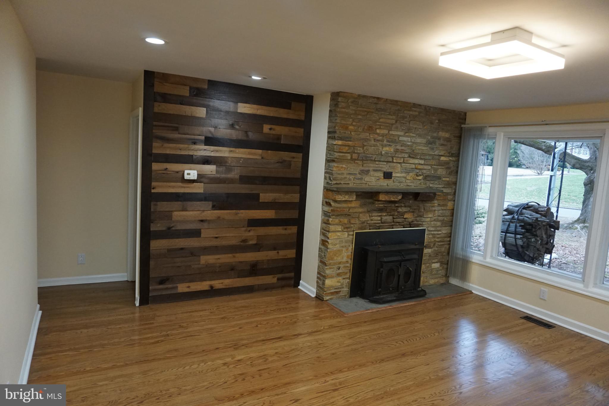 8031 Hammond Road Cheltenham, PA 19012 - Photo 5 of 35