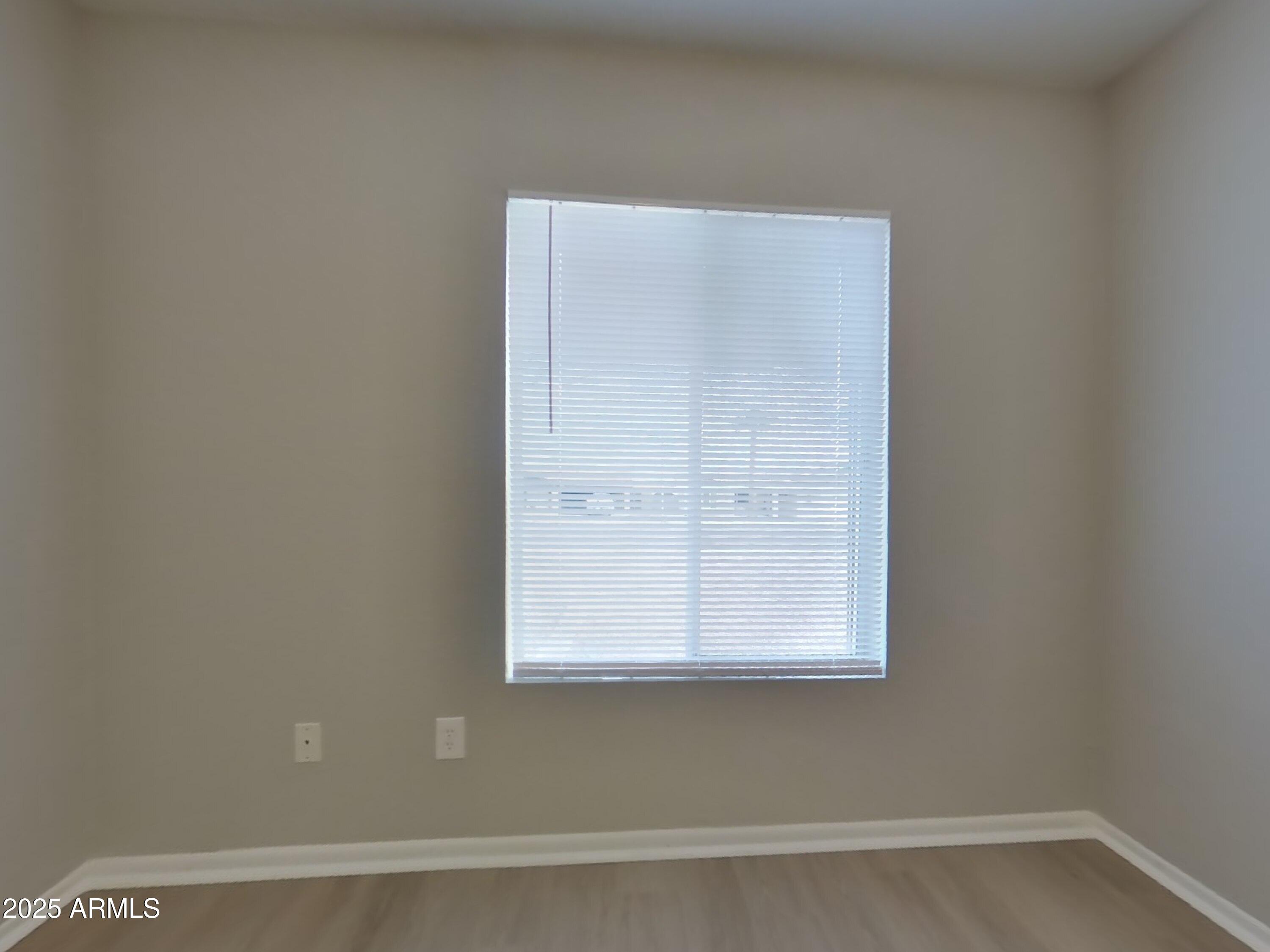 955 West Santa Cruz Drive Tempe, AZ 85282 - Photo 14 of 16 13_pc_CQieWTyExz_dP4PnYay8Y_layout_1