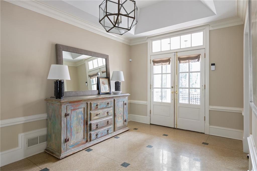 1811 Lenox Road Northeast Atlanta, GA 30306 - Photo 6 of 103