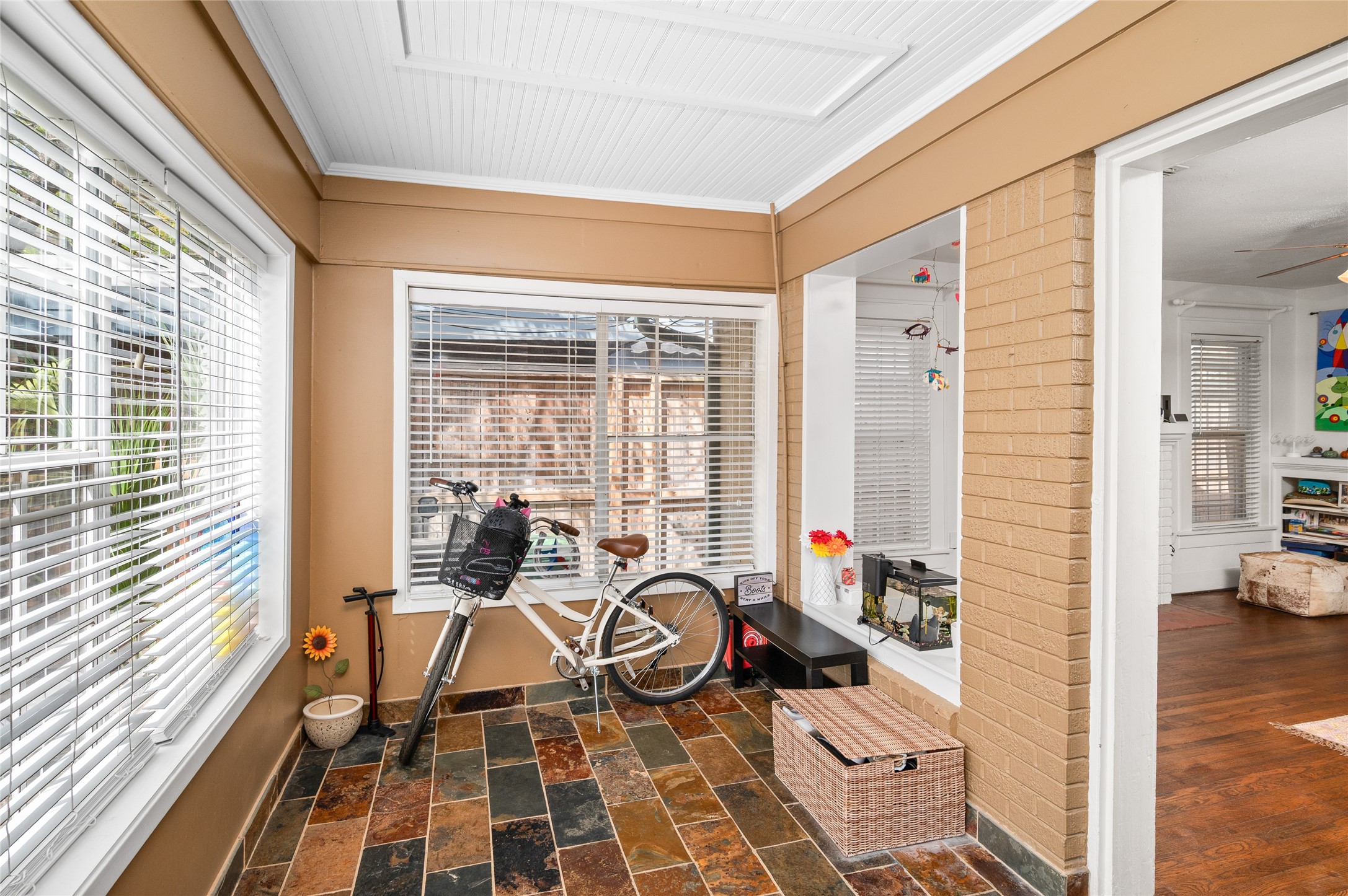2503 Park Street Houston, TX 77098 - Photo 10 of 23 a view of a workspace with wooden floor