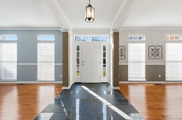 $684,900 | 1005 Valley Cove Court, Nashville, TN 37221