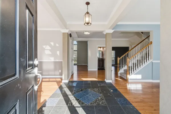 $684,900 | 1005 Valley Cove Court, Nashville, TN 37221