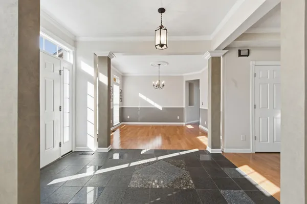 $684,900 | 1005 Valley Cove Court, Nashville, TN 37221