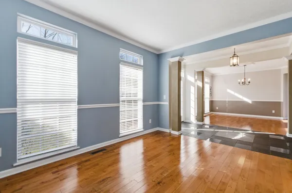 $684,900 | 1005 Valley Cove Court, Nashville, TN 37221