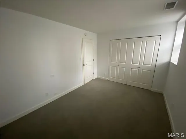 $1,345 | 5330 Pershing Avenue, Unit 606, St. Louis, MO 63112