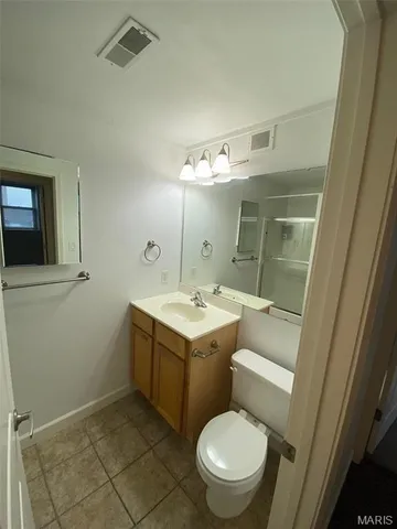 $1,345 | 5330 Pershing Avenue, Unit 606, St. Louis, MO 63112