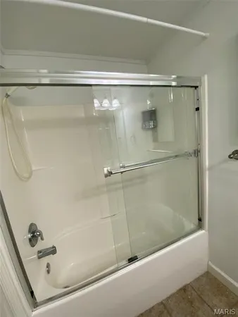 $1,345 | 5330 Pershing Avenue, Unit 606, St. Louis, MO 63112