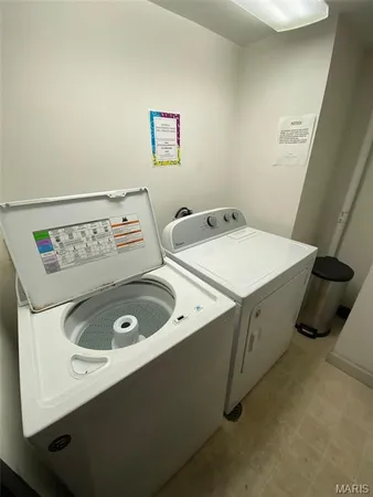 $1,345 | 5330 Pershing Avenue, Unit 606, St. Louis, MO 63112