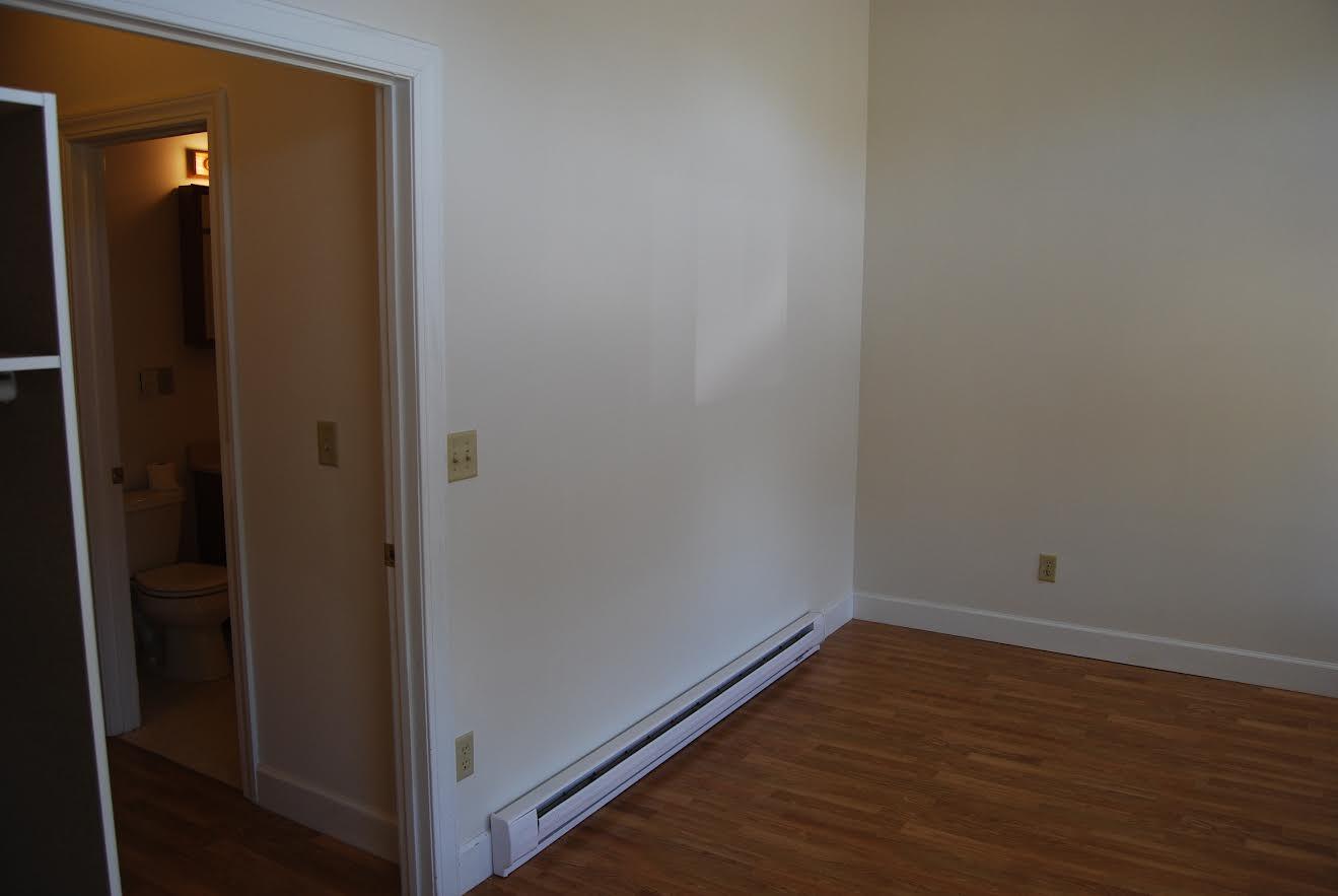 506 7th Street, Unit 2 Racine, WI 53403 - Photo 9 of 13 original (7)