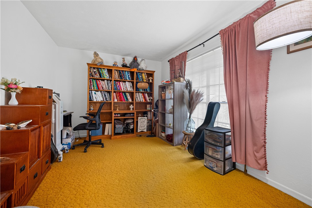 14534 Cr 756 Road Sinton, TX 78387 - Photo 5 of 23 flex room