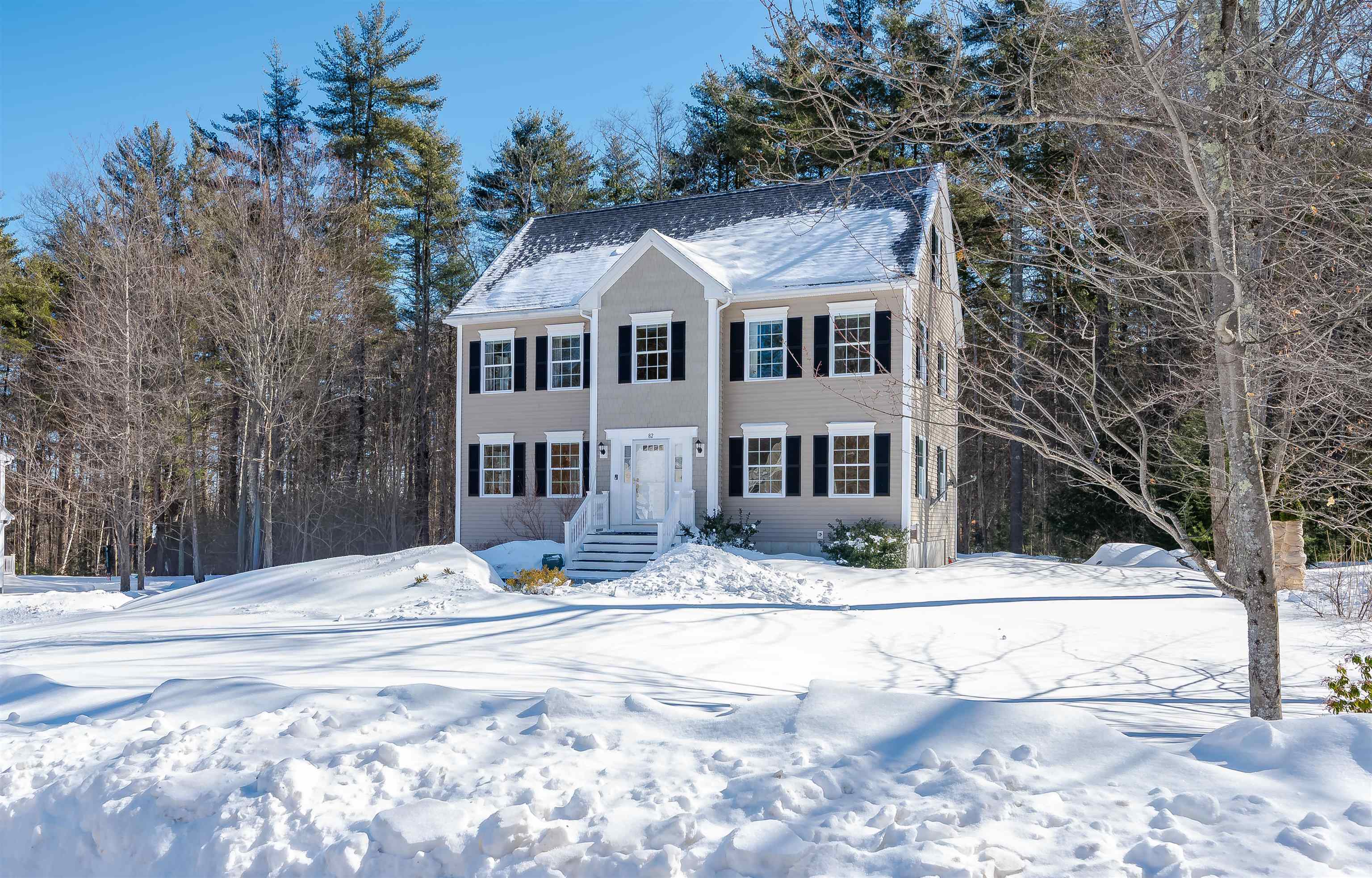 82 Ebony Drive Rochester, NH 03867 - Photo 3 of 54 Gallery Image 3
