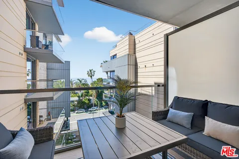 $12,500 | 1755 Ocean Avenue, Unit 702, Santa Monica, CA 90401
