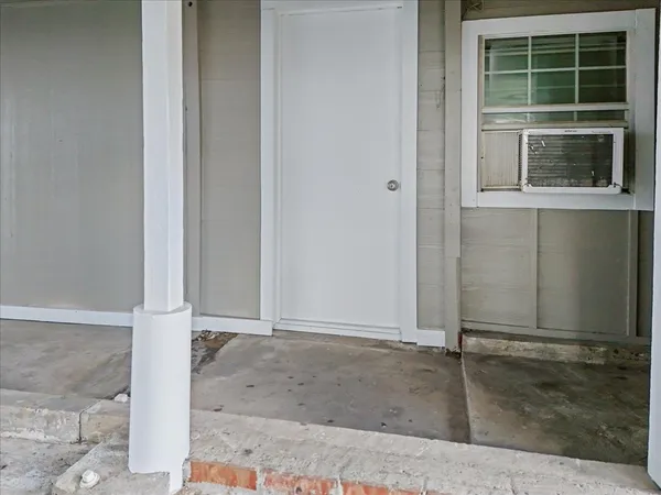 $1,100 | 14029 McNair Street, Unit B, Houston, TX 77015