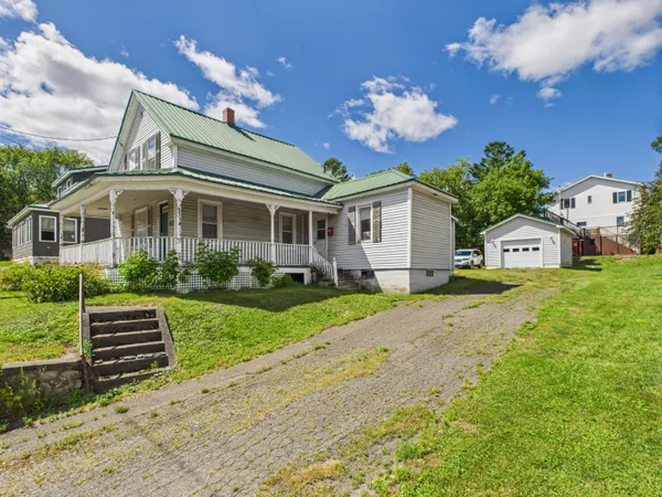$74,900 | 198 High Street, Caribou, ME 04736