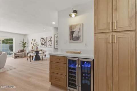 $685,000 | 7637 East Thornwood Drive, Scottsdale, AZ 85251