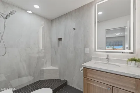 $685,000 | 7637 East Thornwood Drive, Scottsdale, AZ 85251