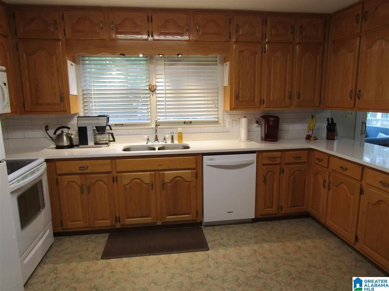 1109 Conger Road Anniston, AL 36207 - Photo 12 of 50