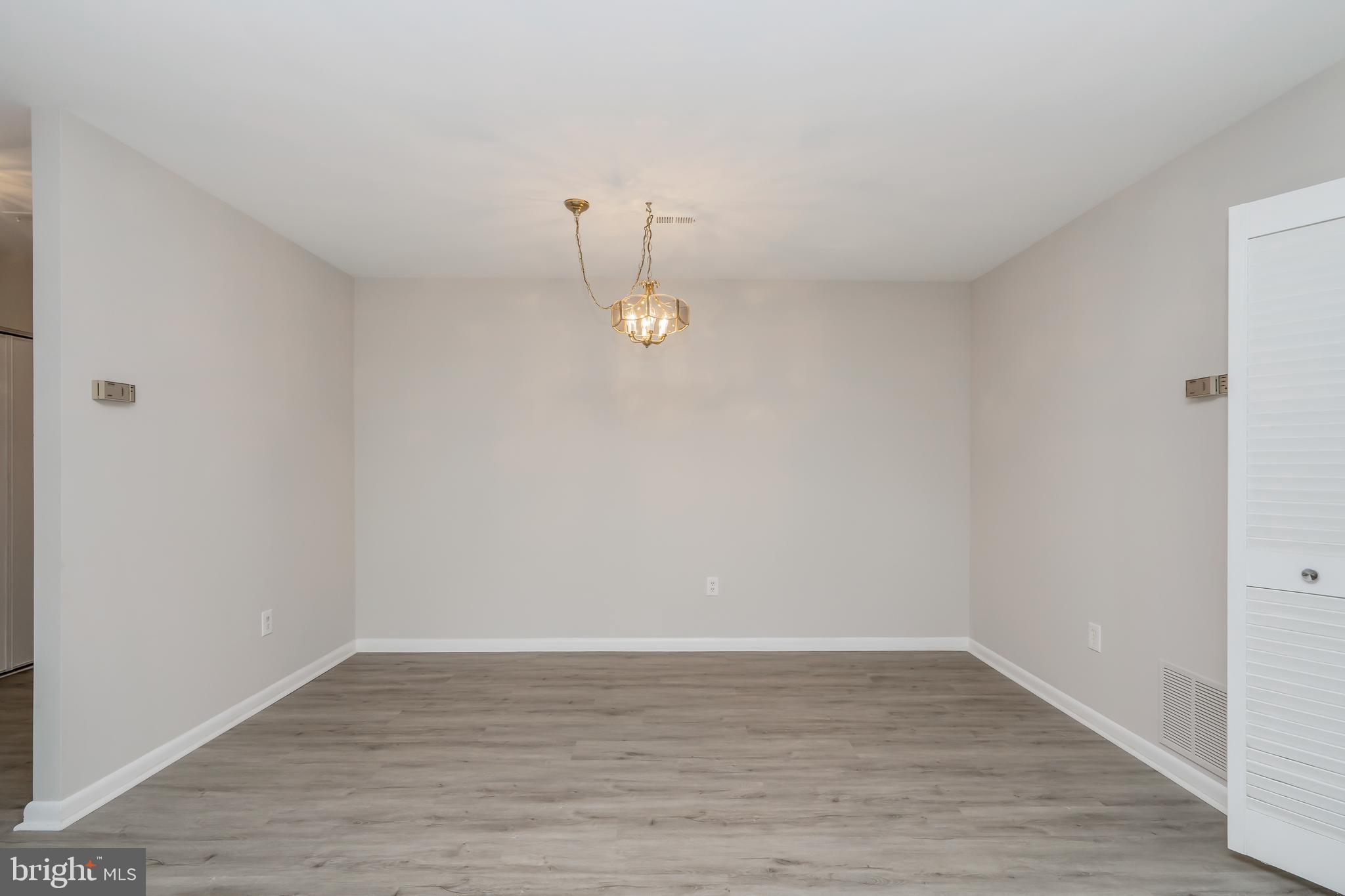 6300 Red Cedar Place, Unit 300 Baltimore, MD 21209 - Photo 13 of 36 Host Your Next Dinner Party Here