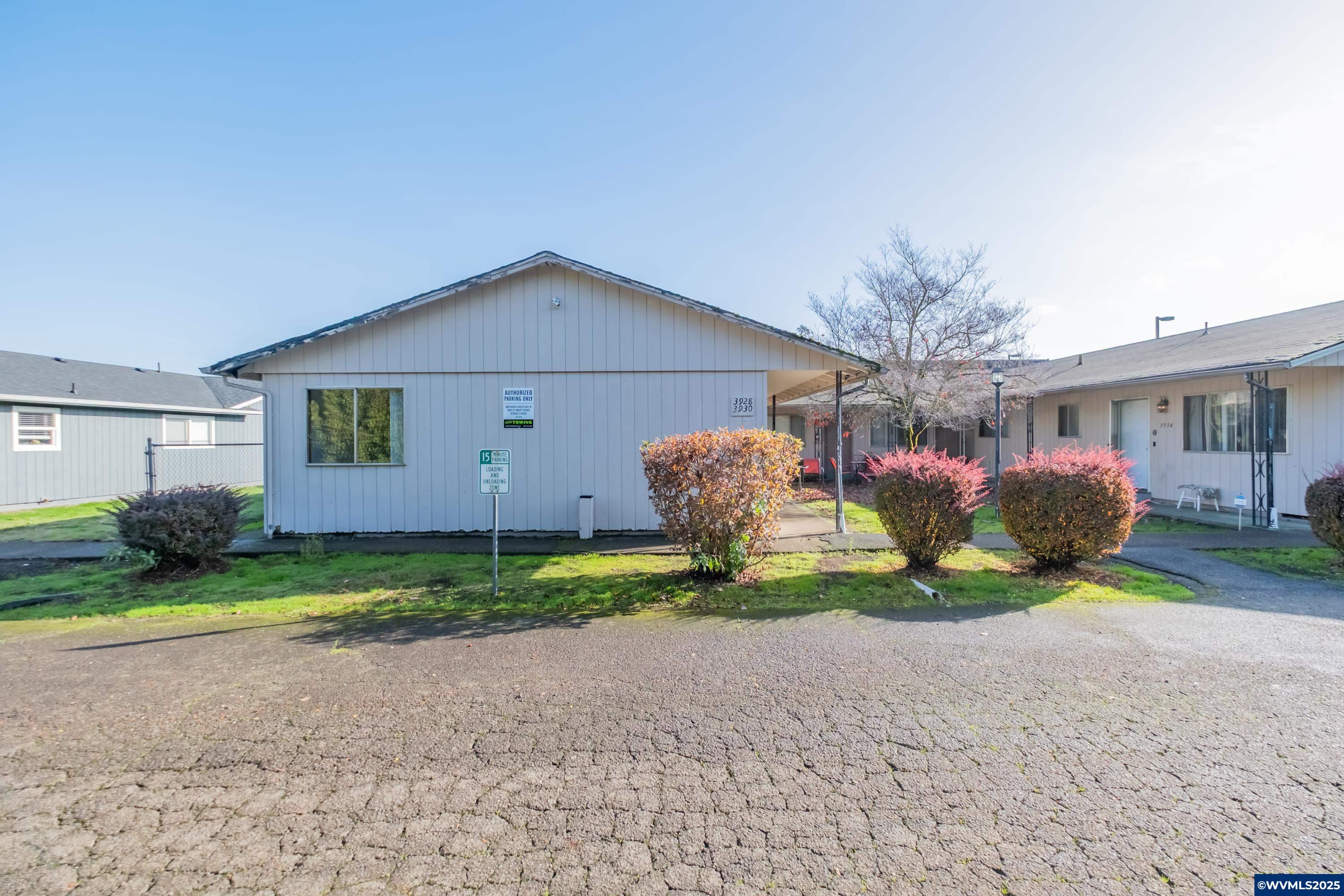 3928 Auburn Road Northeast Salem, OR 97301 - Photo 2 of 45