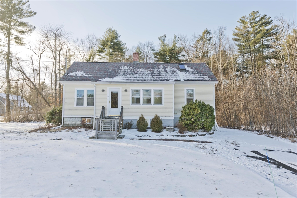 137 Old Amherst Road Belchertown, MA 01007 - Photo 1 of 42 a front view of a house with sitting area