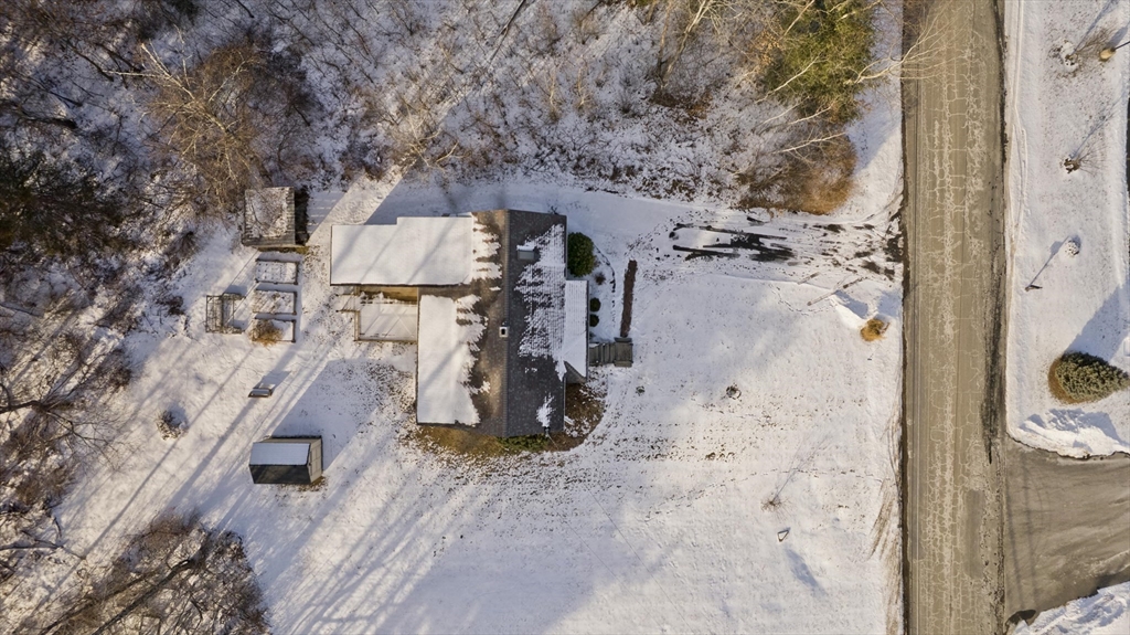 137 Old Amherst Road Belchertown, MA 01007 - Photo 37 of 42