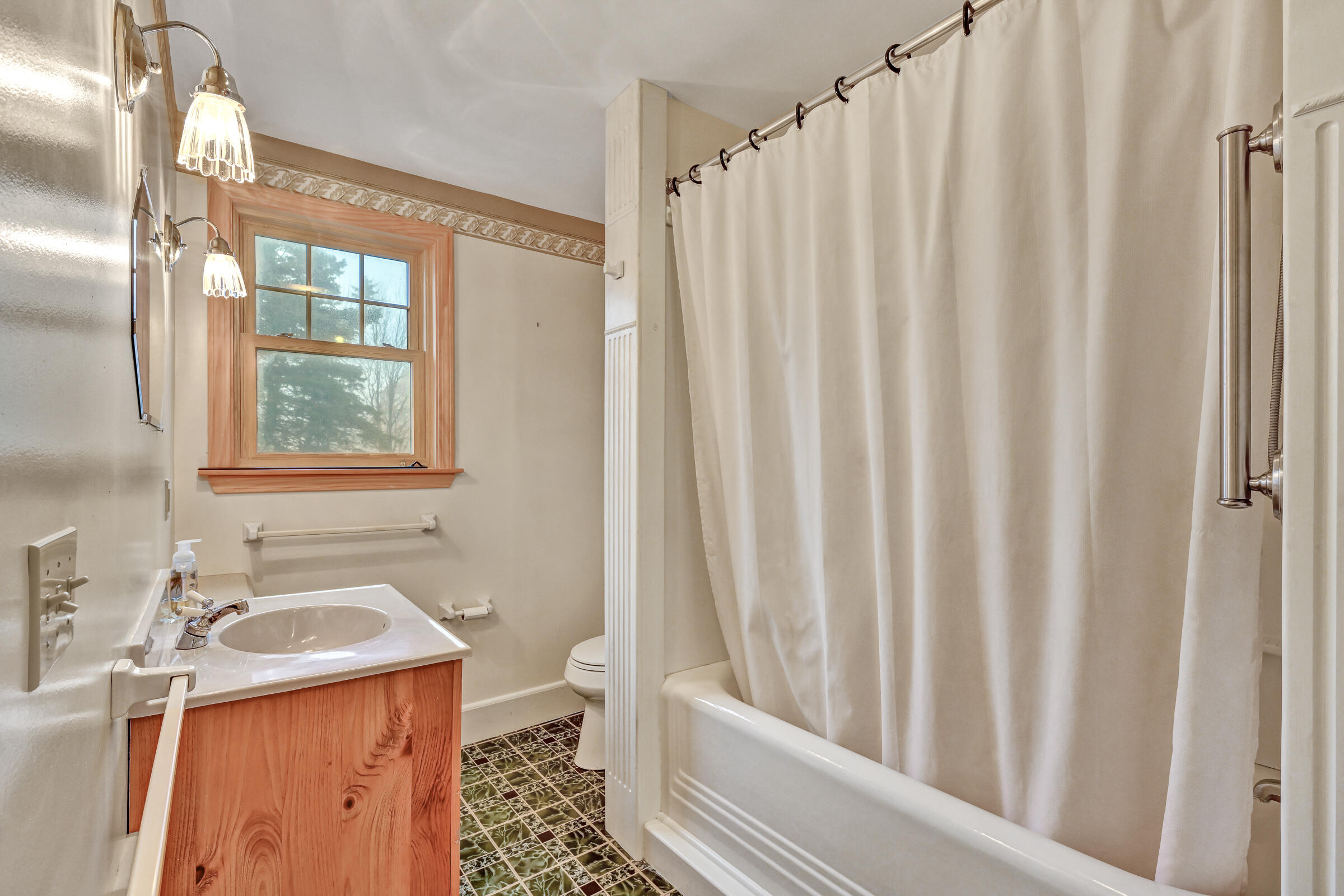 537 Surry Road Ellsworth, ME 04605 - Photo 35 of 51 109773gr-125