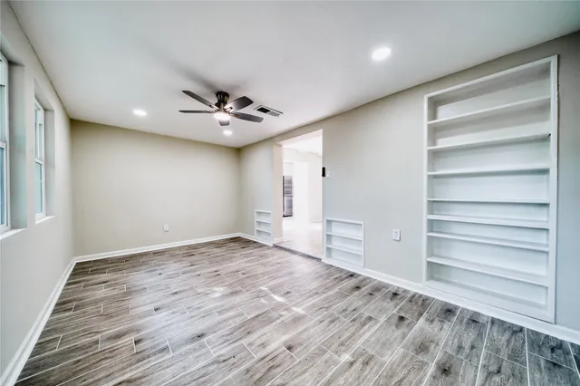 $239,999 | 730 Doncrest Street, Channelview, TX 77530