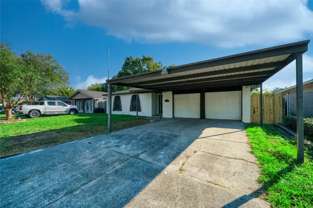 $239,999 | 730 Doncrest Street, Channelview, TX 77530