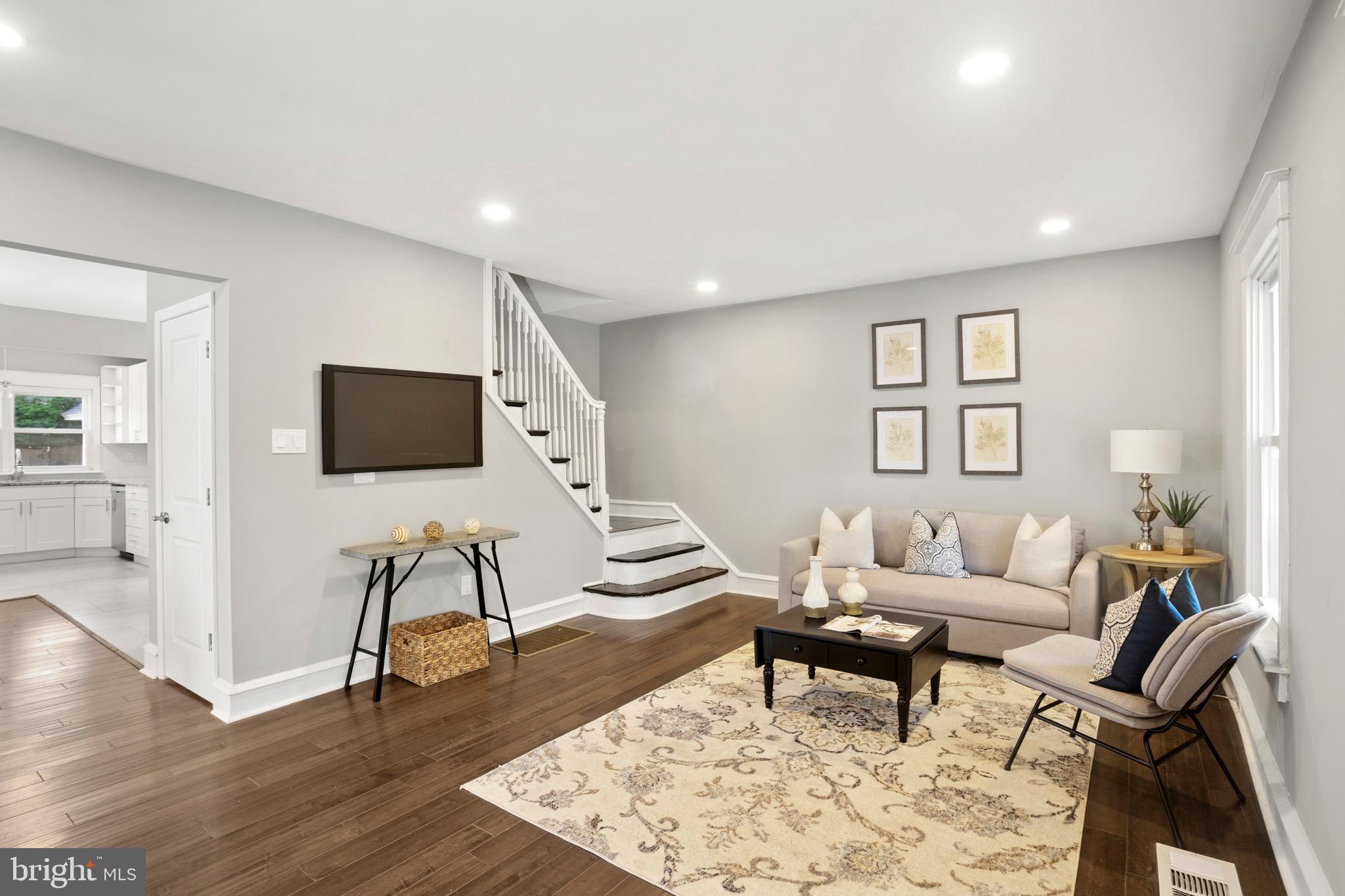 312 Kenmore Road Havertown, PA 19083 - Photo 7 of 44