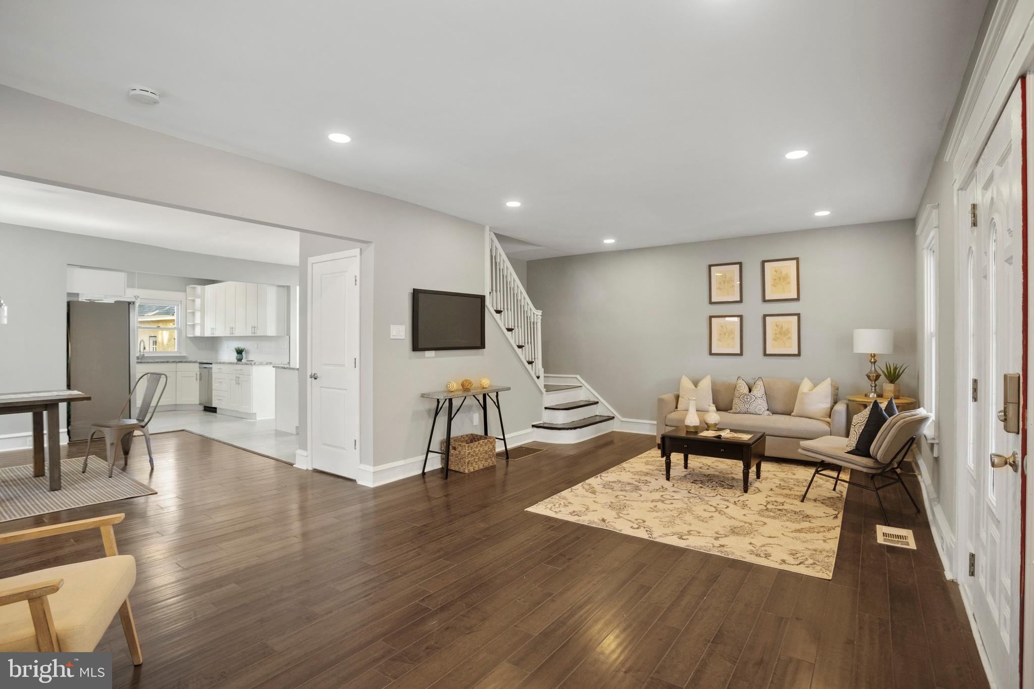 312 Kenmore Road Havertown, PA 19083 - Photo 8 of 44