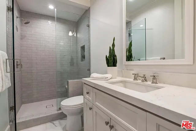 $7,995,000 | 10422 Lorenzo Place, Los Angeles, CA 90064