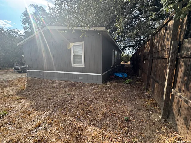 $220,000 | 4406 Lost Hills Drive, Elmendorf, TX 78112