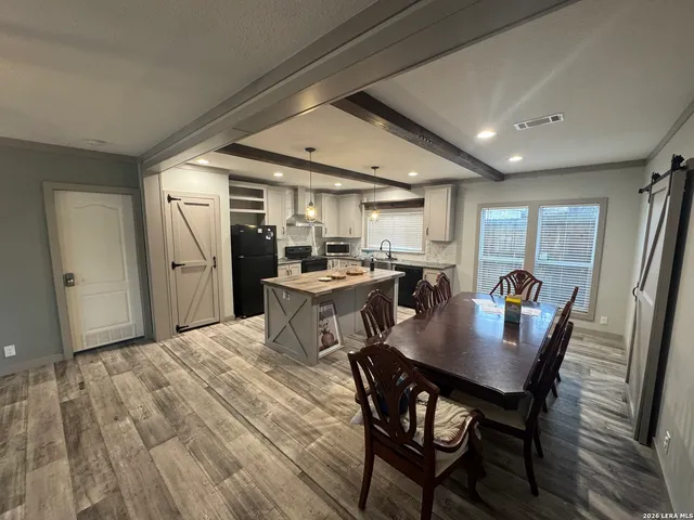 $220,000 | 4406 Lost Hills Drive, Elmendorf, TX 78112