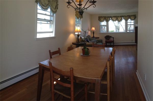 17 Magnolia Road Swampscott, MA 01907 - Photo 11 of 12 Gallery Image 11