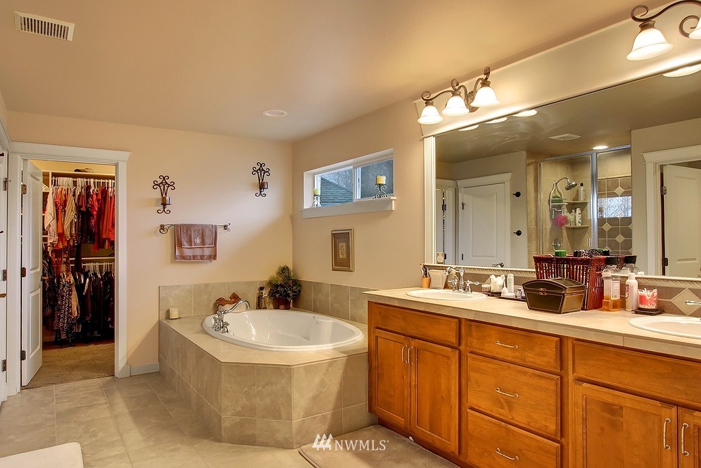 3919 167th Street Southeast Bothell, WA 98012 - Photo 11 of 15
