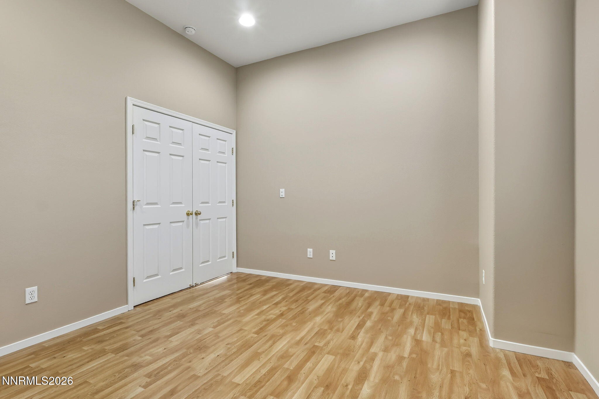 10625 Blue Moon Court Reno, NV 89521 - Photo 14 of 31 15-web-or-mls-IMG_5879