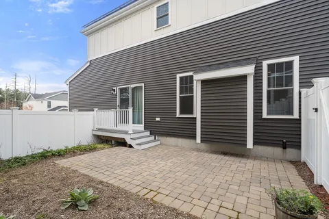 $729,000 | 15 Cleary Circle, Unit 15, Norfolk, MA 02056