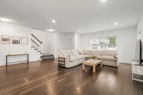 $729,000 | 15 Cleary Circle, Unit 15, Norfolk, MA 02056
