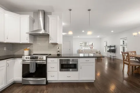 $729,000 | 15 Cleary Circle, Unit 15, Norfolk, MA 02056