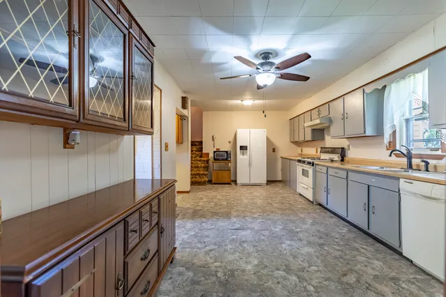 $255,000 | 207 North Washington Street, Wanatah, IN 46390