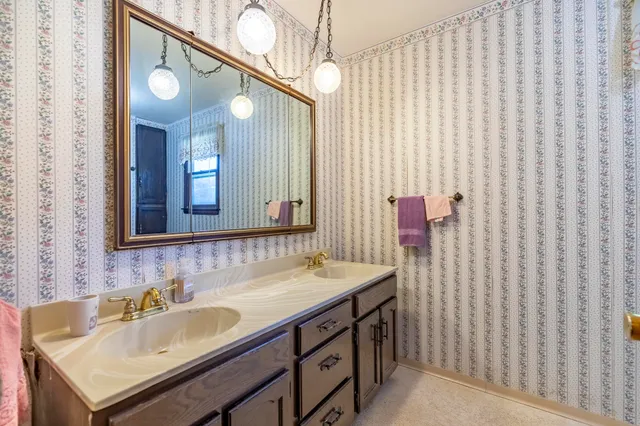 $255,000 | 207 North Washington Street, Wanatah, IN 46390