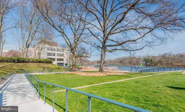 $435,000 | 10205 Wincopin Circle, Unit 310, Columbia, MD 21044