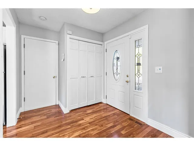 $3,500 | 16405 13th Avenue North, Plymouth, MN 55447